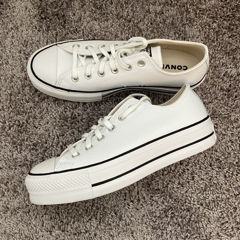 NEW Platform White Leather Converse
